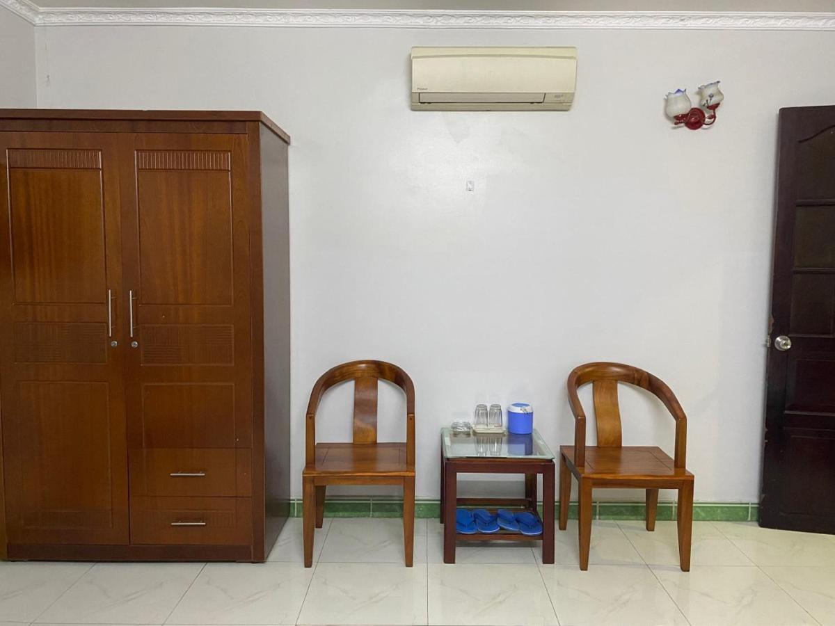 Thanh Hồng Khách sạn 2*